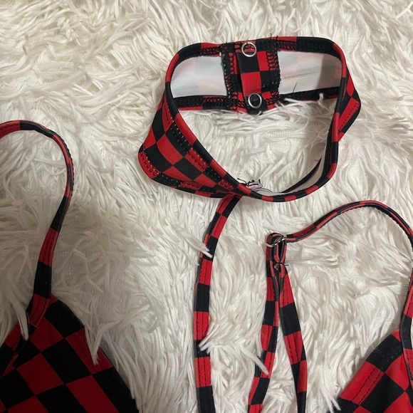 Badinka Punks Not Dead Set - Picture 8 of 16